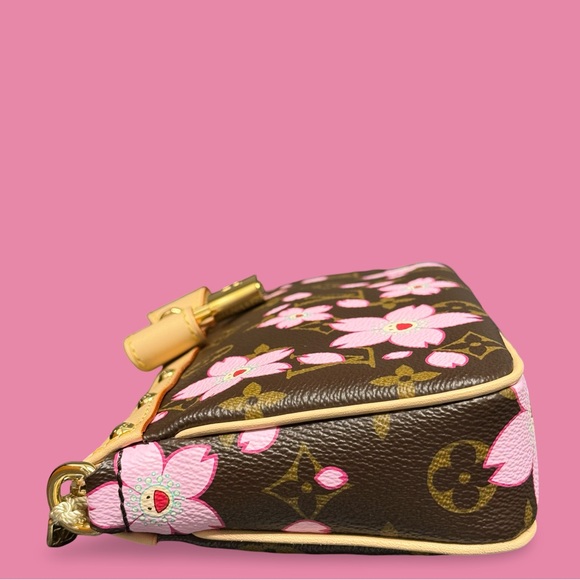 Louis Vuitton Takashi Murakami Cherry Blossoms Pochette Accessories 2025 LV x TM - Picture 3 of 10